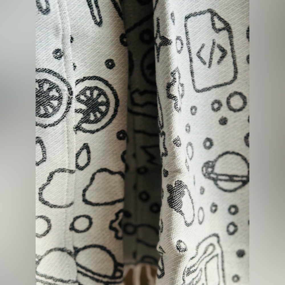 Bathrobe| Loungewear | Fun patterned Collection Double Sided Robe, L/XL - Picture 4 of 5